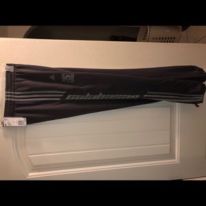 Adidas calabasas sweatpants. SOLDOIT EVERYWHERE